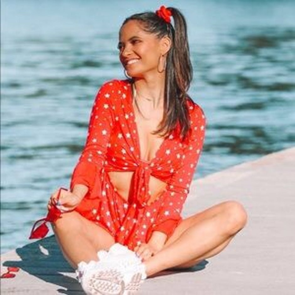 Pretty Little Things NWT red romper white stars